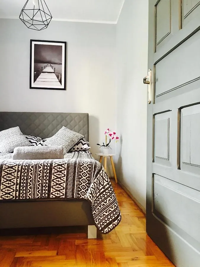 Clicktheflat Hoza Street Apart Rooms Warsaw Hostel